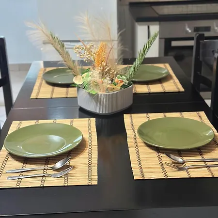 Brejsa's Nest * 티라나